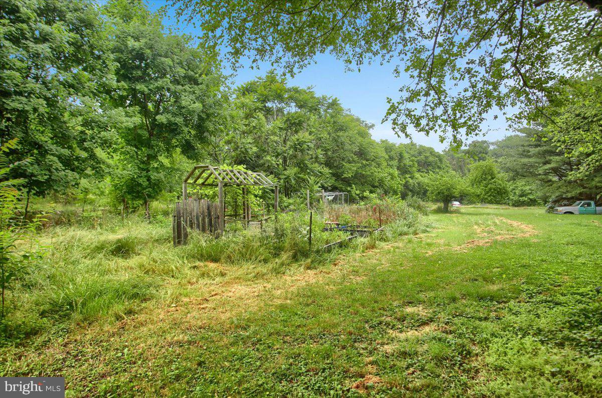 735 Pine Road Carlisle, PA 17015 - Photo 24 of 27 Gallery Image 24