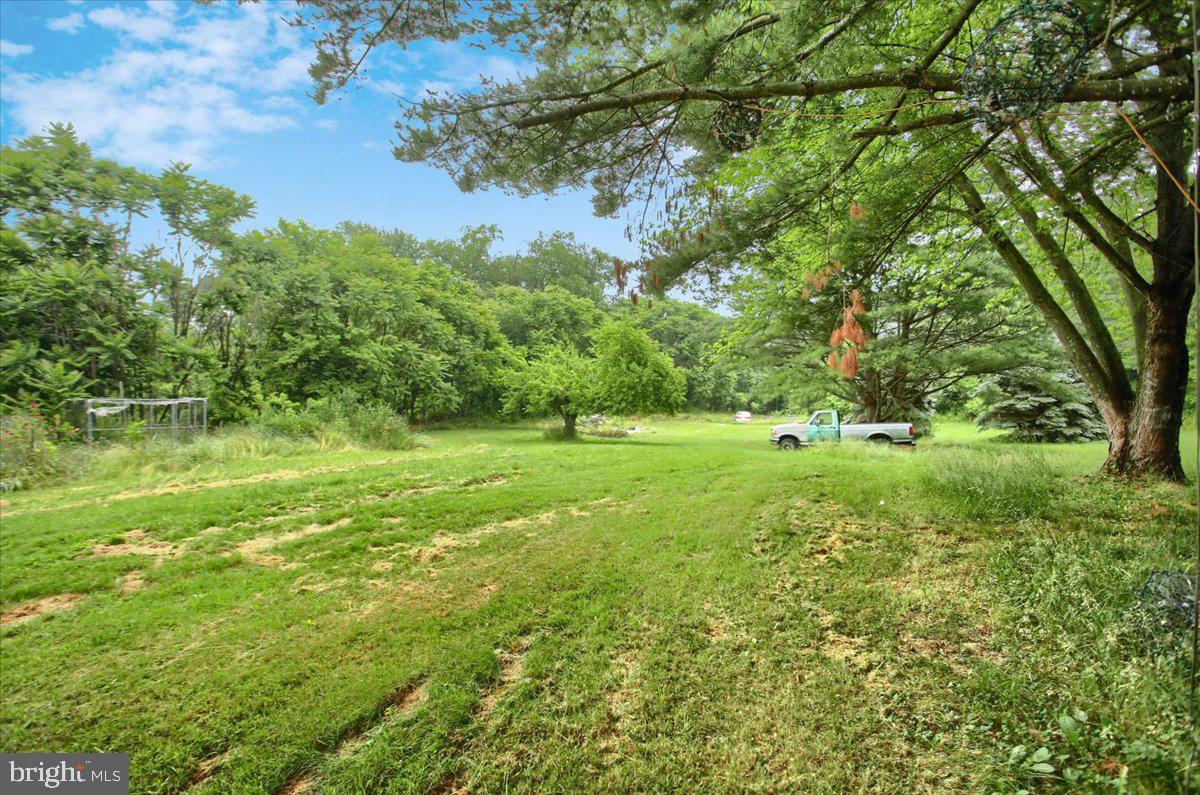 735 Pine Road Carlisle, PA 17015 - Photo 25 of 27 Gallery Image 25