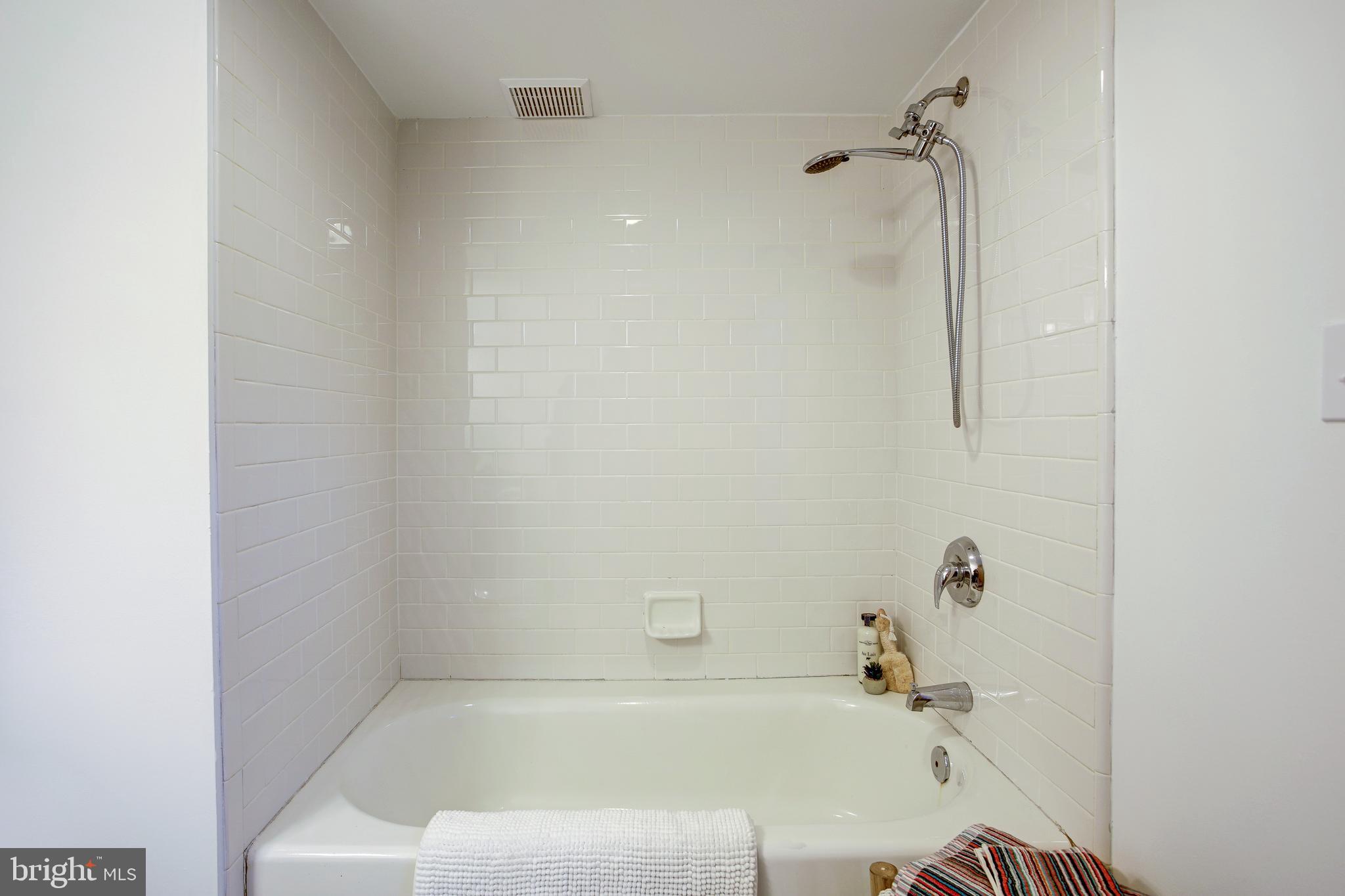 440 12th Street Northeast, Unit 307 Washington, DC 20002 - Photo 23 of 37