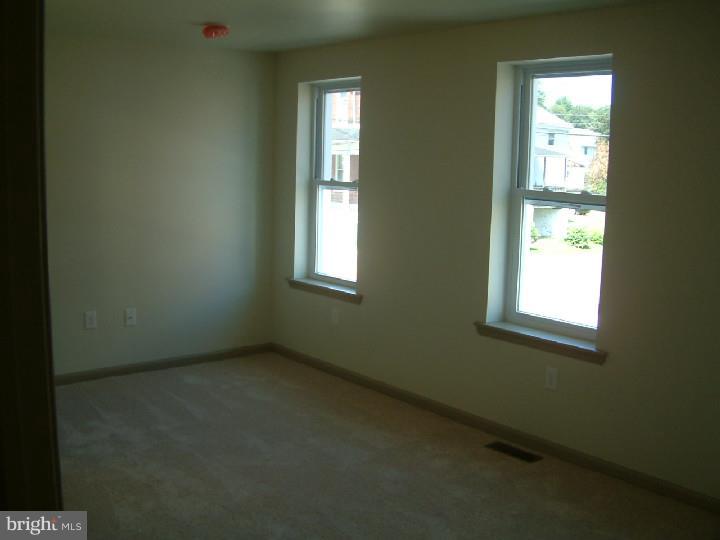154 Chestnut Street Spring City, PA 19475 - Photo 9 of 20 Bedroom 3