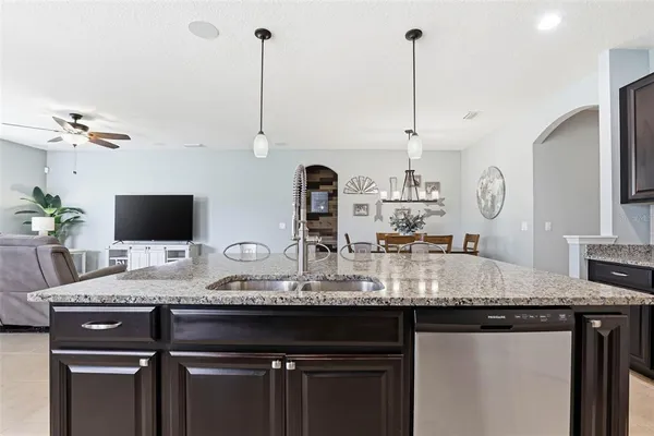 $399,999 | 11218 Spring Point Circle, Riverview, FL 33579