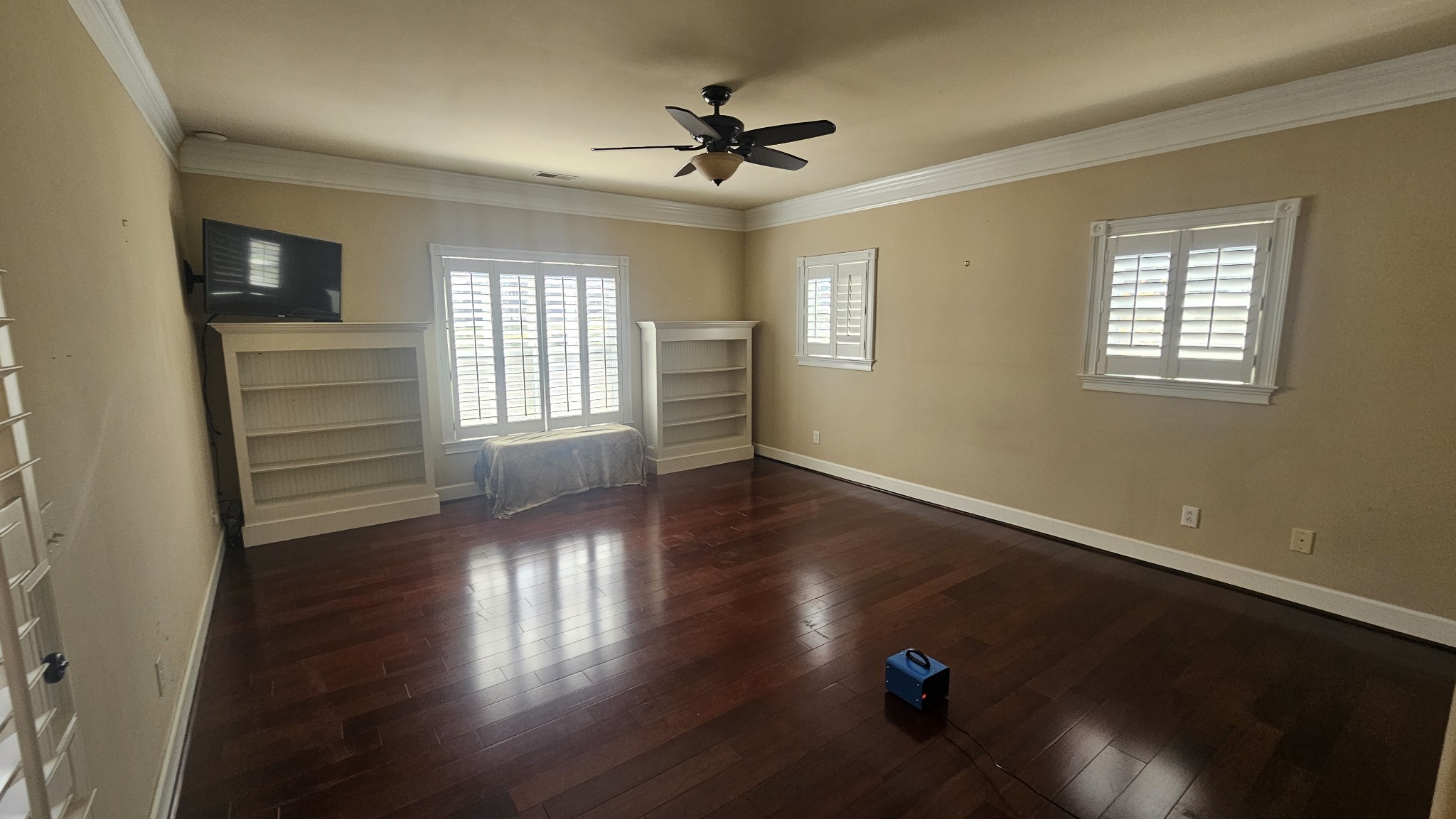 2769 New Hall Road Greenbrier, TN 37073 - Photo 17 of 58 wooden floor in an empty room with a window