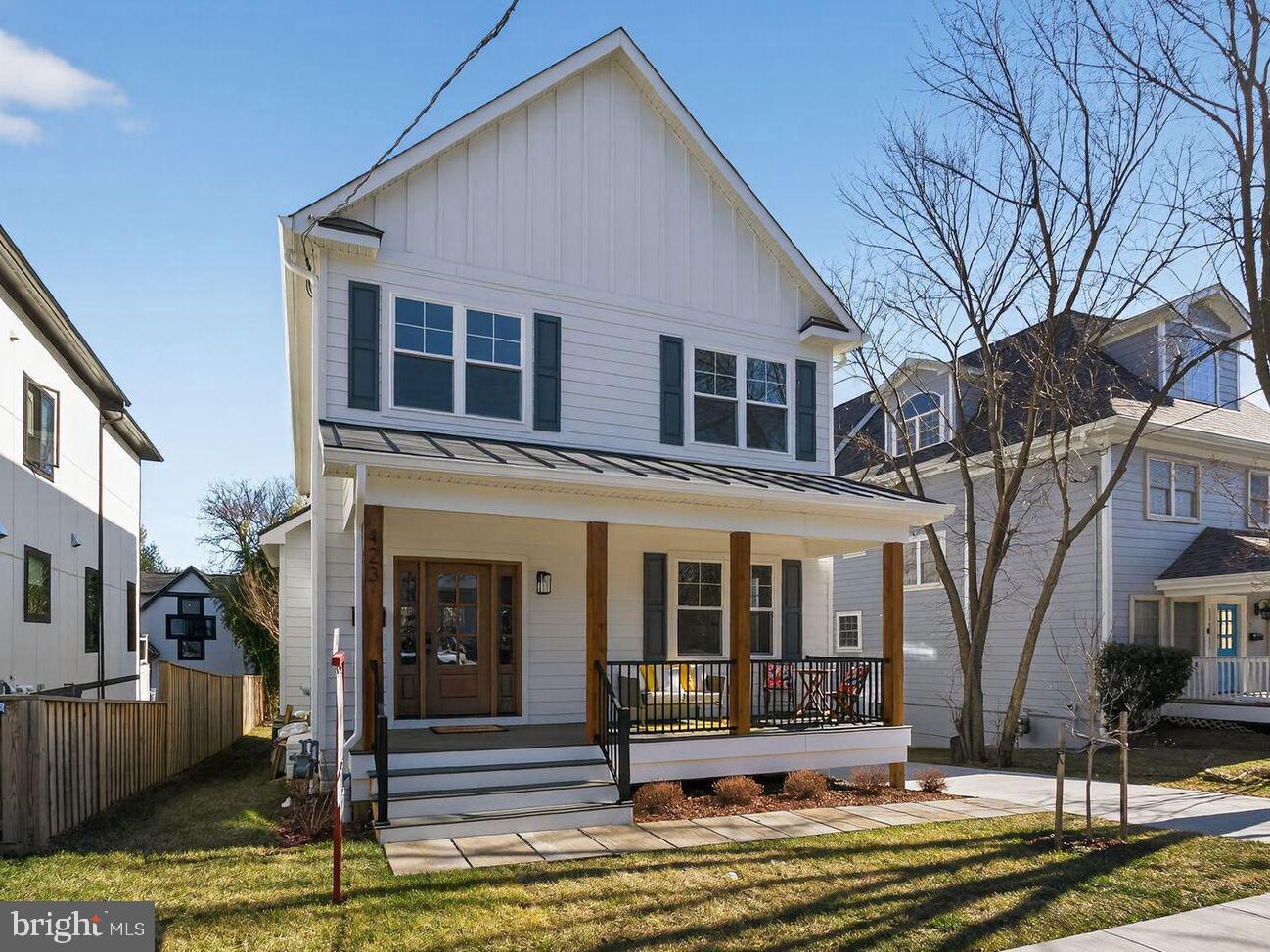 423 North Cleveland Street Arlington, VA 22201 - Photo 2 of 39 Beautiful trex porch for relaxing & unwinding