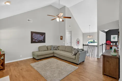 $524,999 | 136 River Chase, Hendersonville, TN 37075