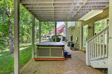 $524,999 | 136 River Chase, Hendersonville, TN 37075