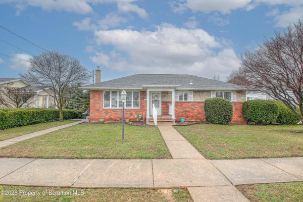 $299,000 | 3904 Winfield Avenue, Moosic, PA 18507