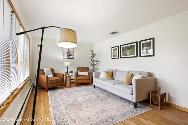 $299,000 | 3904 Winfield Avenue, Moosic, PA 18507