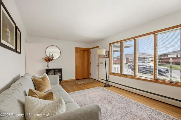 $299,000 | 3904 Winfield Avenue, Moosic, PA 18507