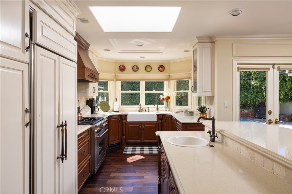 1901 Windward Lane Newport Beach, CA 92660 - Photo 34 of 52 a large bathroom with a large window and a sink