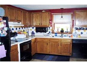 12 Matthew Drive, Unit R Derry, NH 03038 - Photo 2 of 8