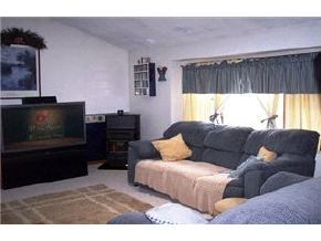 12 Matthew Drive, Unit R Derry, NH 03038 - Photo 3 of 8
