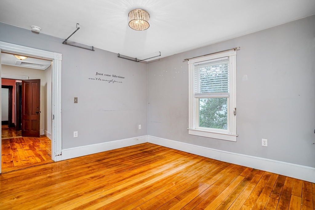 932 Main Street Clinton, MA 01510 - Photo 32 of 39 Gallery Image 32