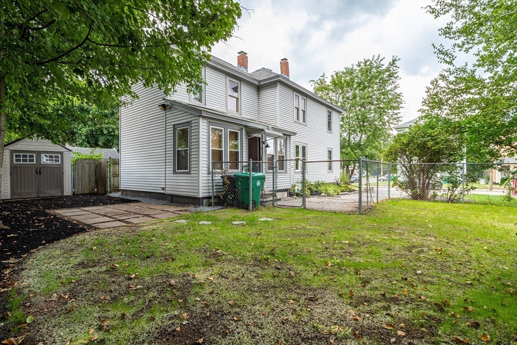 932 Main Street Clinton, MA 01510 - Photo 5 of 39 Gallery Image 5