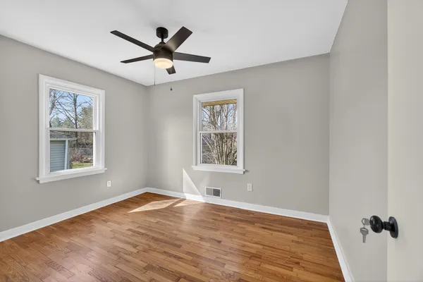 $249,900 | 3304 Spring Arbor Road, Jackson, MI 49203