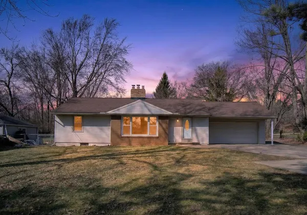 $249,900 | 3304 Spring Arbor Road, Jackson, MI 49203