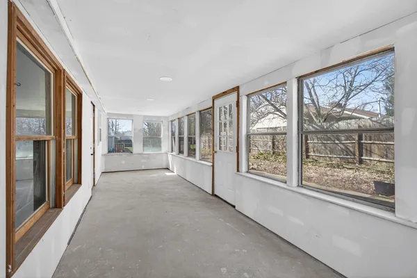 $249,900 | 3304 Spring Arbor Road, Jackson, MI 49203