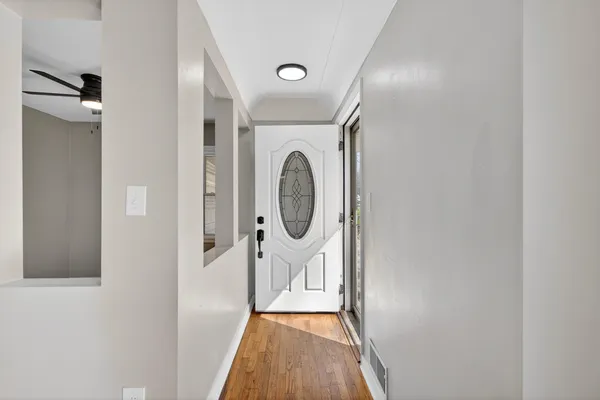 $249,900 | 3304 Spring Arbor Road, Jackson, MI 49203