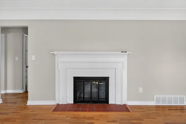 $249,900 | 3304 Spring Arbor Road, Jackson, MI 49203