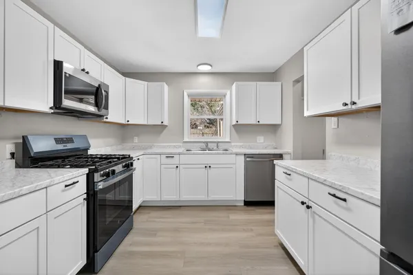 $249,900 | 3304 Spring Arbor Road, Jackson, MI 49203