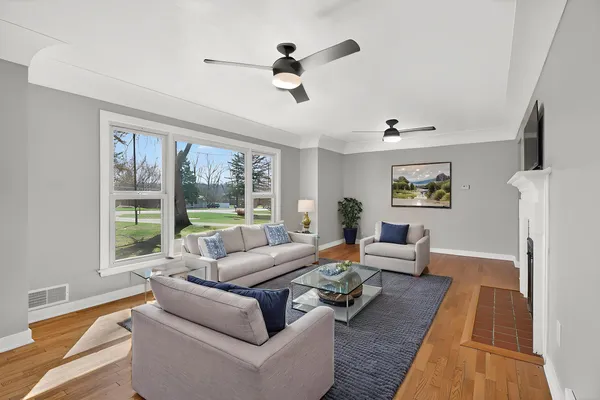 $249,900 | 3304 Spring Arbor Road, Jackson, MI 49203