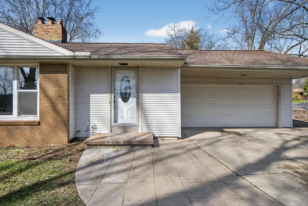 $249,900 | 3304 Spring Arbor Road, Jackson, MI 49203