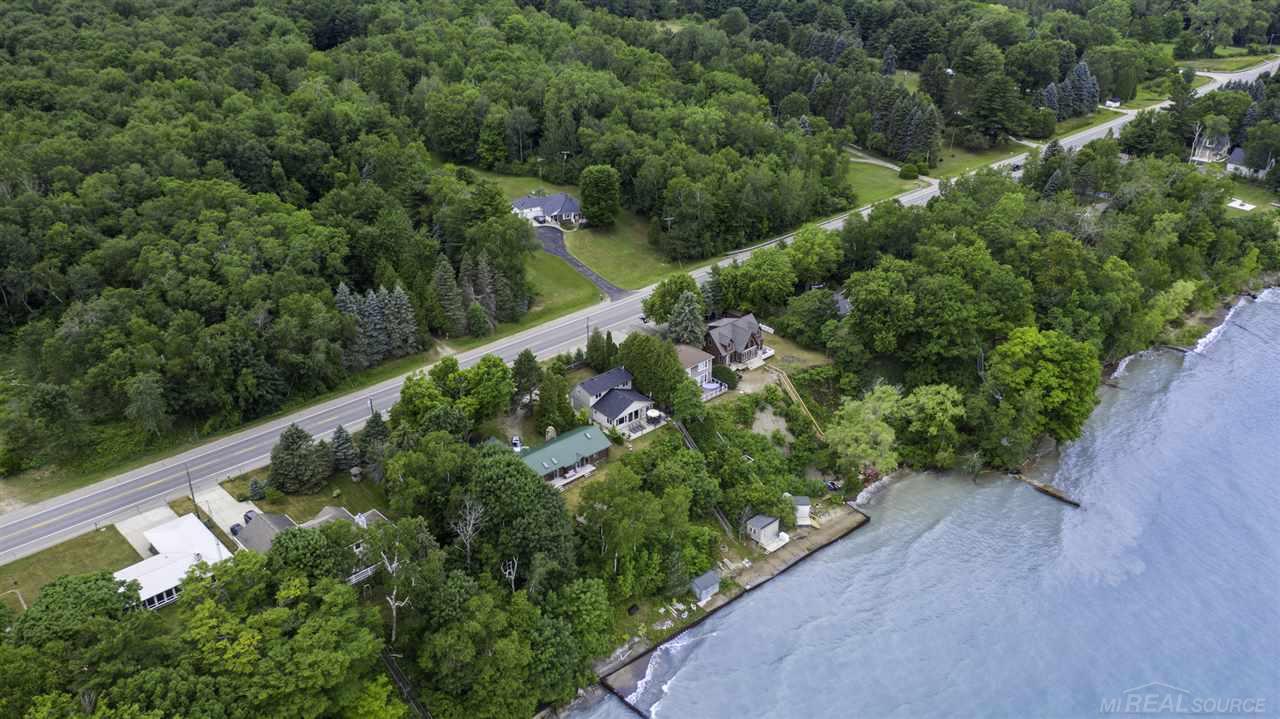 2843 Lakeshore Road Applegate, MI 48401 - Photo 41 of 46