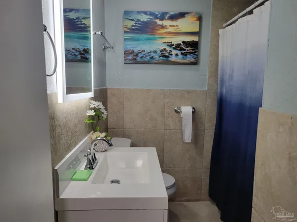 $1,600 | 8625 Stockdale Avenue, Pensacola, FL 32514