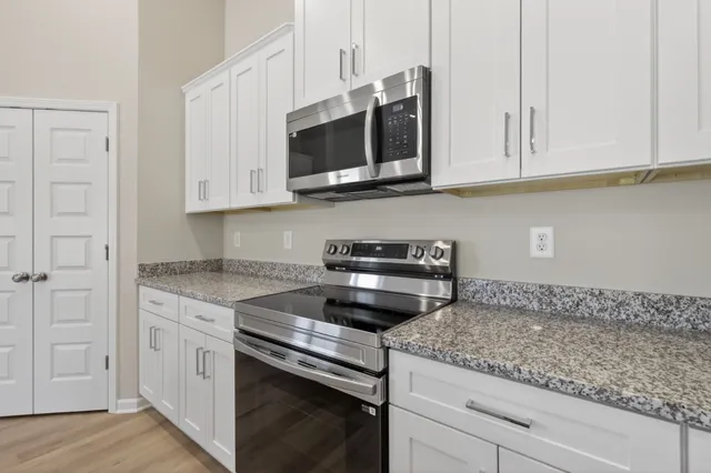 $398,900 | 346 North Fork Branch Road, Normandy, TN 37360