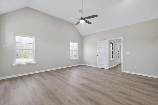 $398,900 | 346 North Fork Branch Road, Normandy, TN 37360