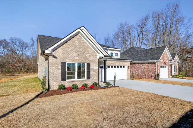 $398,900 | 346 North Fork Branch Road, Normandy, TN 37360