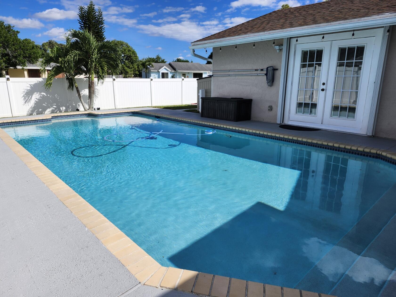 1473 Donwoods Lane Royal Palm Beach, FL 33411 - Photo 34 of 95 20251102_110002