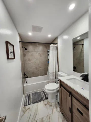 $535,000 | 1473 Donwoods Lane, Royal Palm Beach, FL 33411