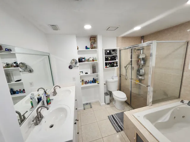 $535,000 | 1473 Donwoods Lane, Royal Palm Beach, FL 33411