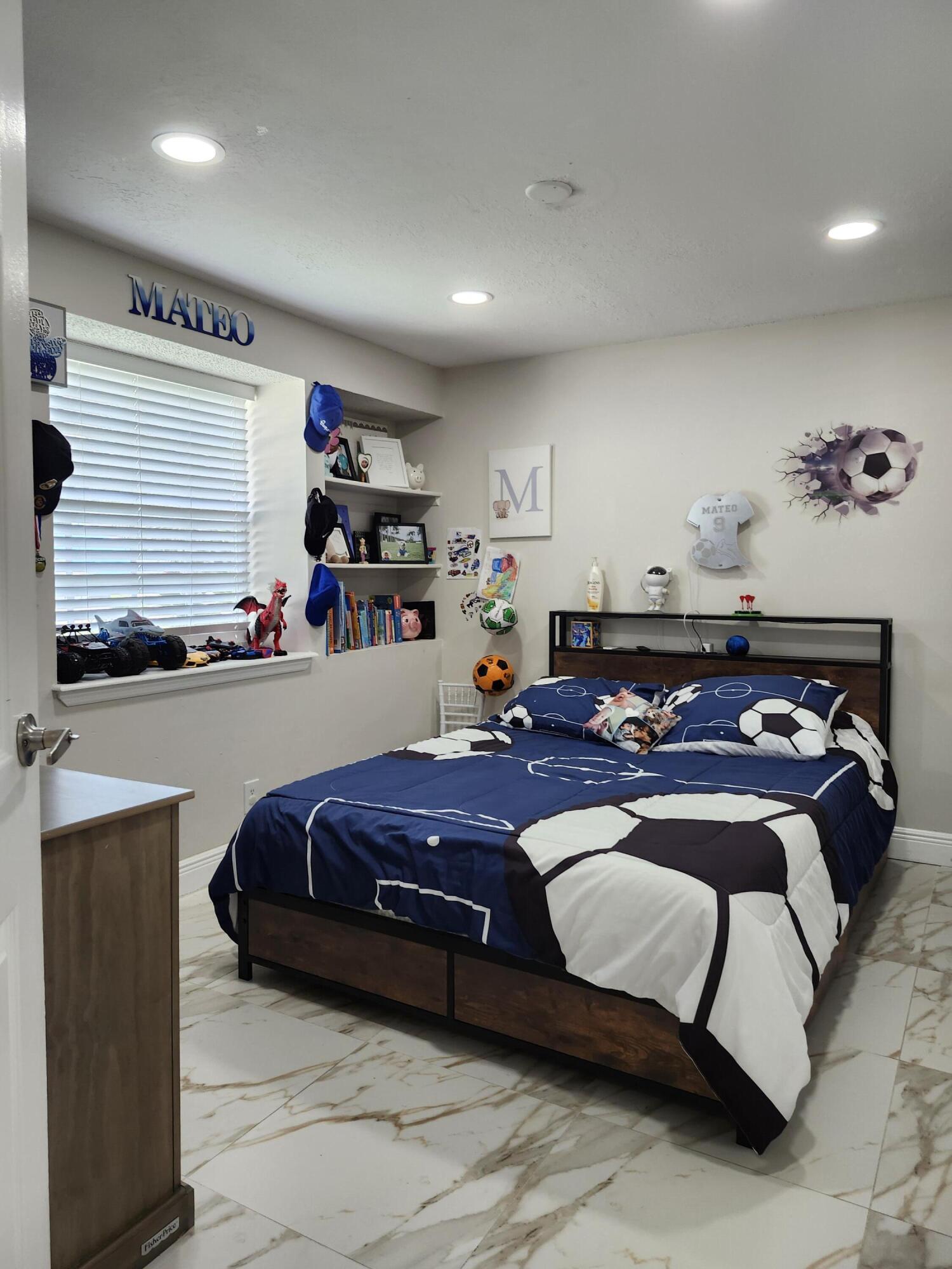 1473 Donwoods Lane Royal Palm Beach, FL 33411 - Photo 93 of 95 a bed room with bed and window