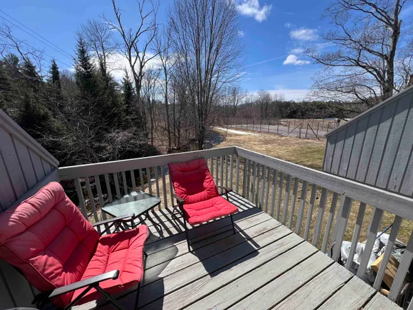 $249,000 | 3095 Thompsonburg Road, Unit B/2, Londonderry, VT 05155