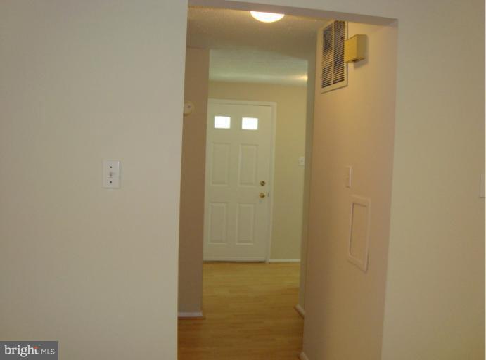 8426 Rainbow Bridge Lane Springfield, VA 22153 - Photo 1 of 18 Hallway