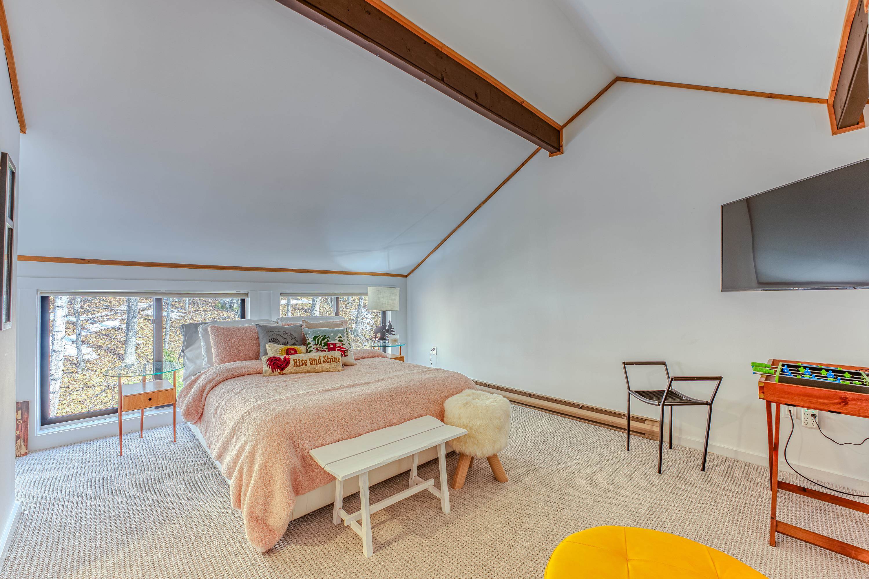 14 Highwood Road, Unit 2 Lincoln, NH 03251 - Photo 21 of 51