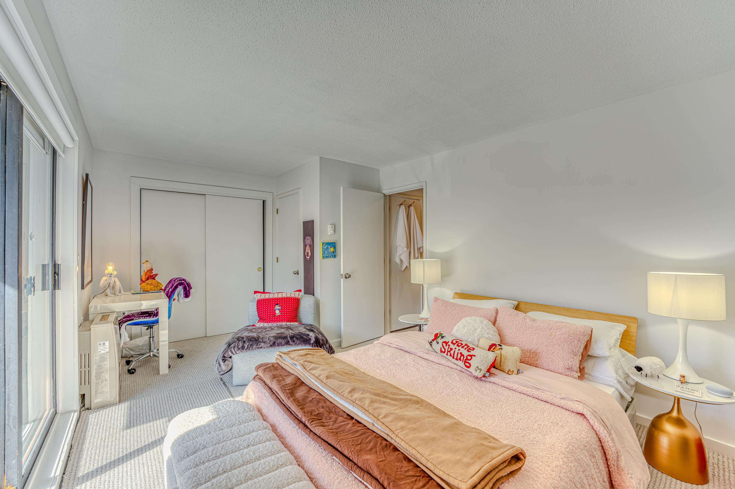 14 Highwood Road, Unit 2 Lincoln, NH 03251 - Photo 36 of 51