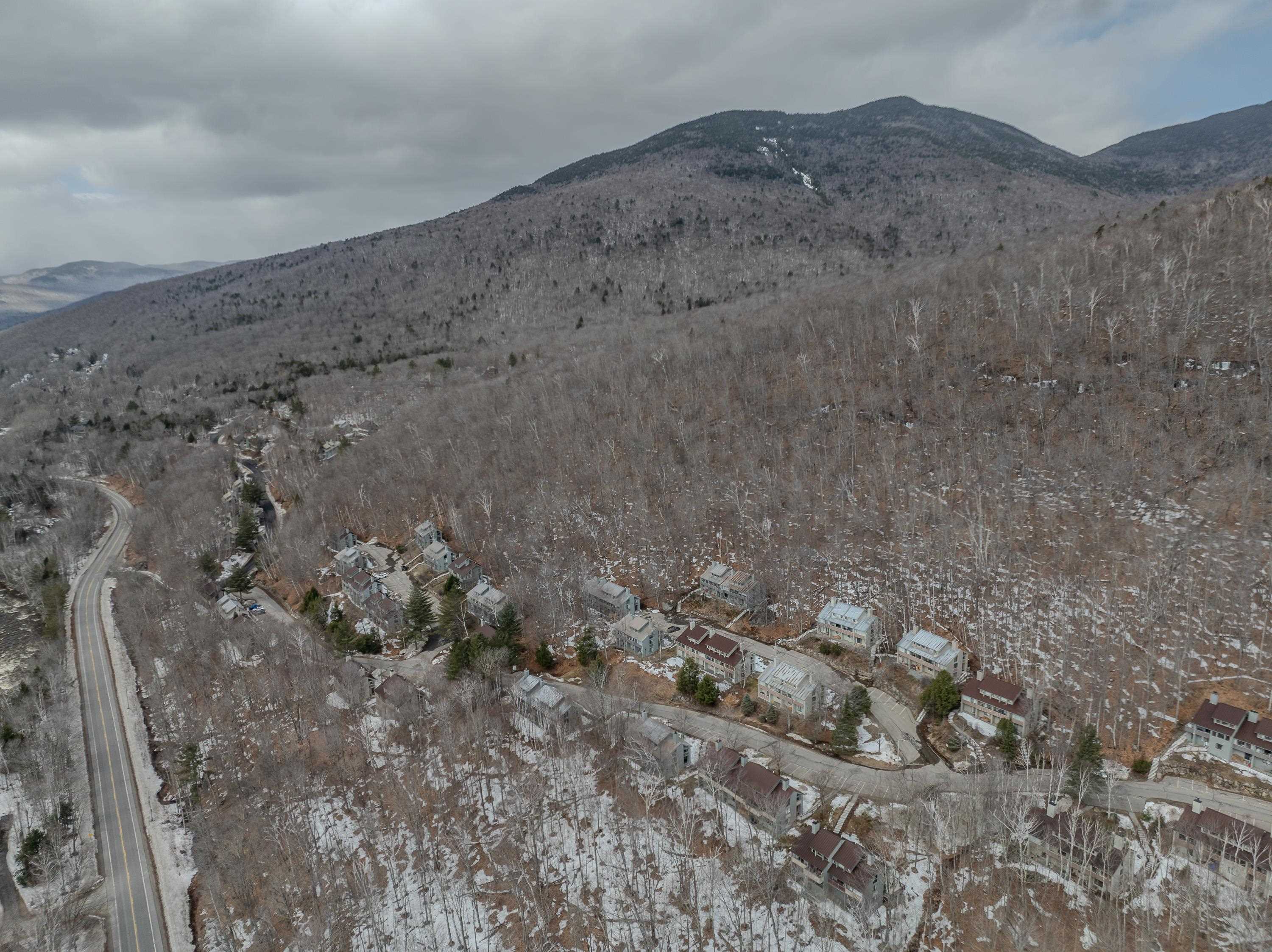 14 Highwood Road, Unit 2 Lincoln, NH 03251 - Photo 49 of 51