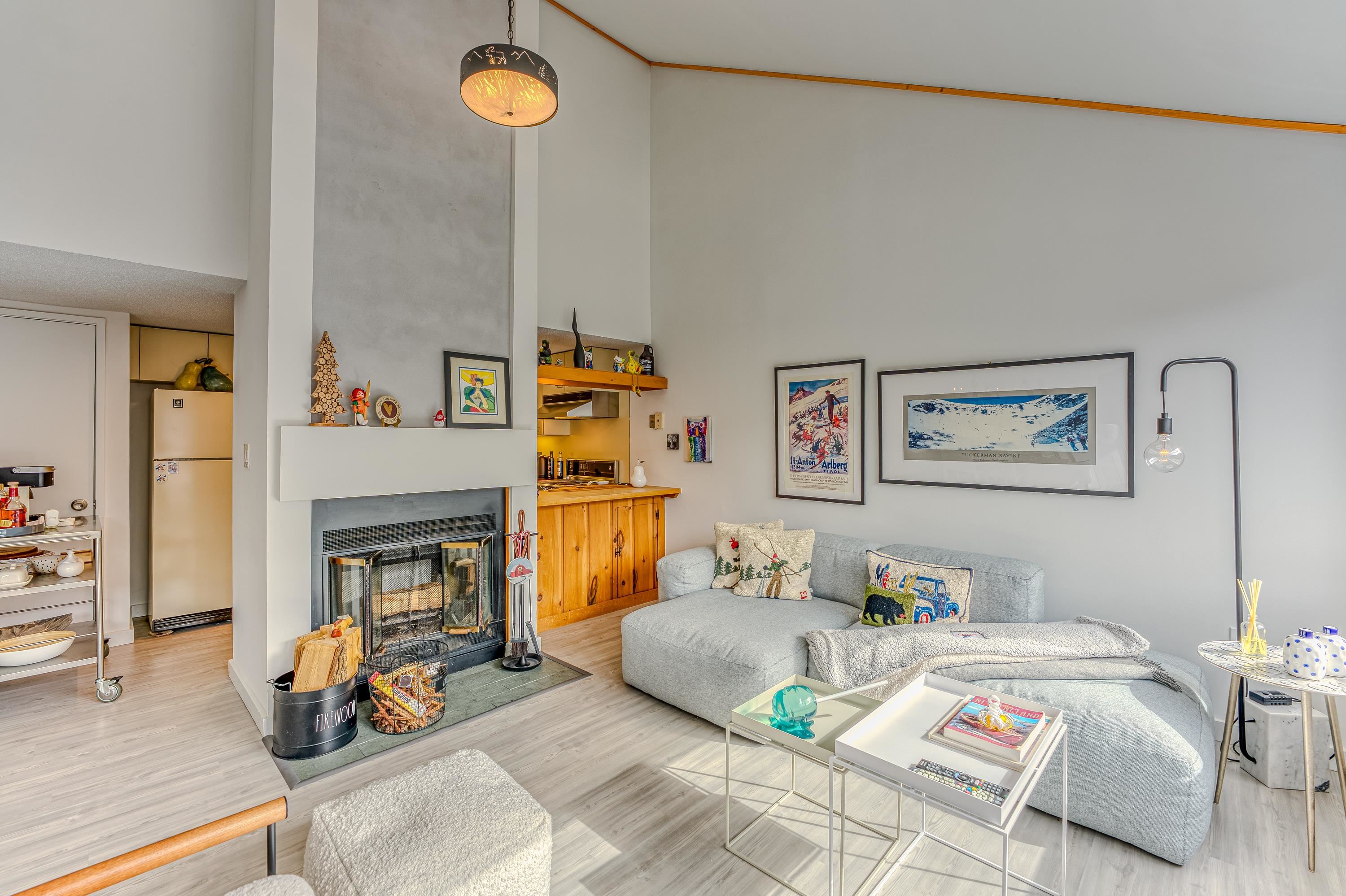 14 Highwood Road, Unit 2 Lincoln, NH 03251 - Photo 7 of 51