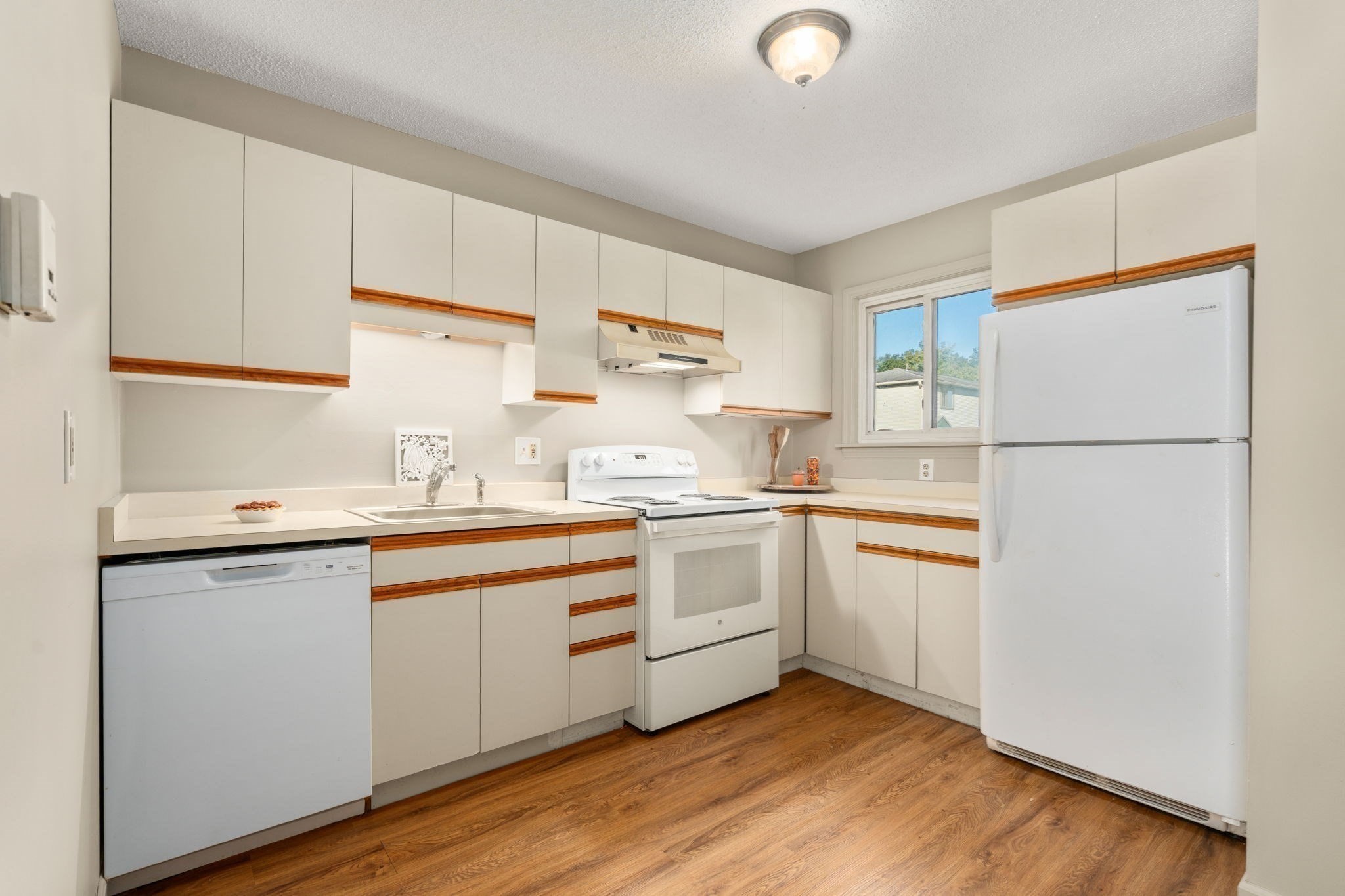 170 East Hadley Road, Unit 74 Amherst, MA 01002 - Photo 11 of 34 Gallery Image 11