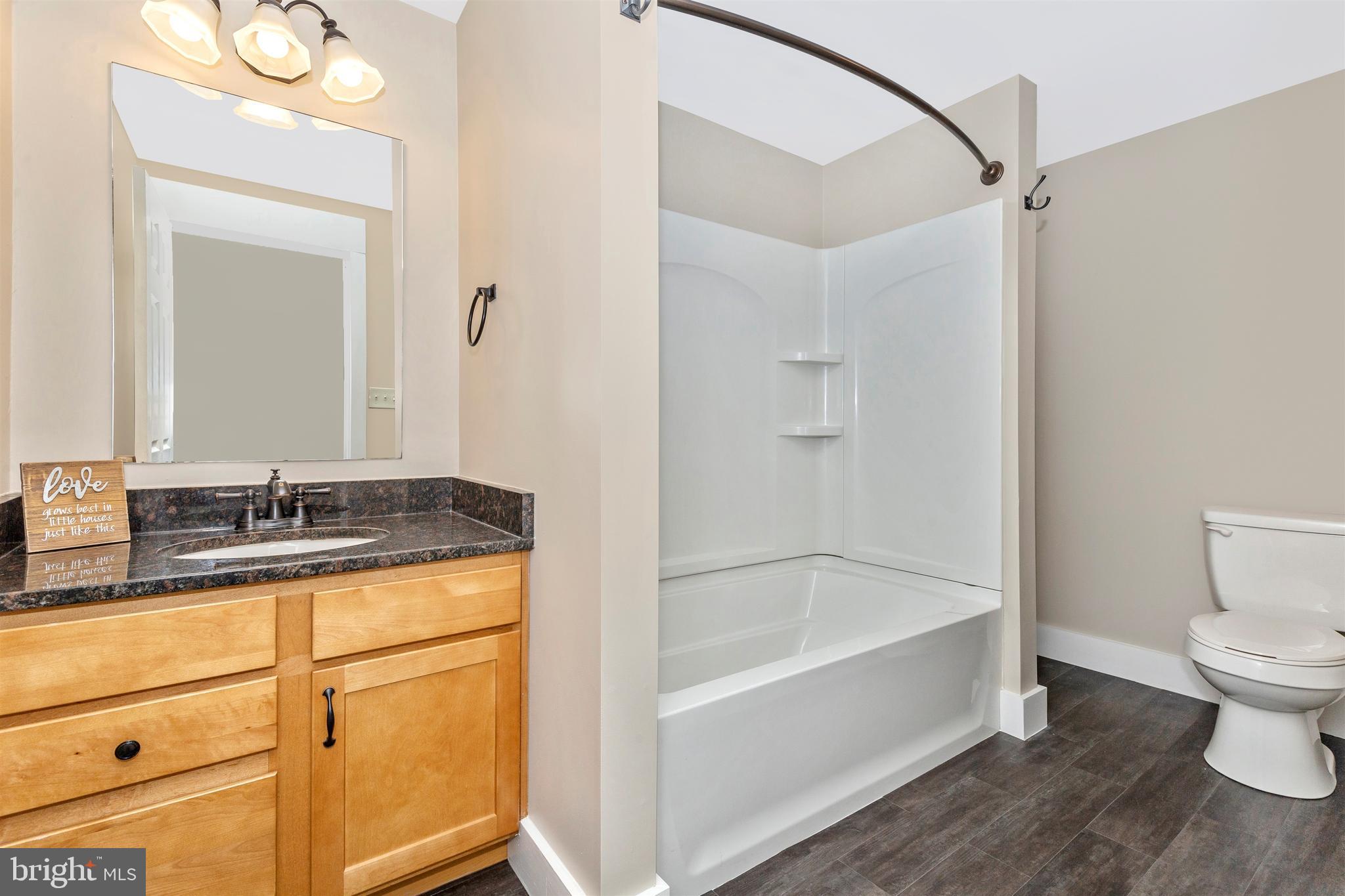 300 Hebb Road Hagerstown, MD 21740 - Photo 34 of 57 Another full bath