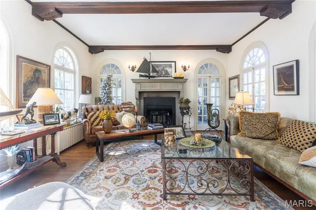 $1,340,000 | 200 Blackmer Place, Webster Groves, MO 63119