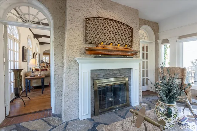 $1,340,000 | 200 Blackmer Place, Webster Groves, MO 63119