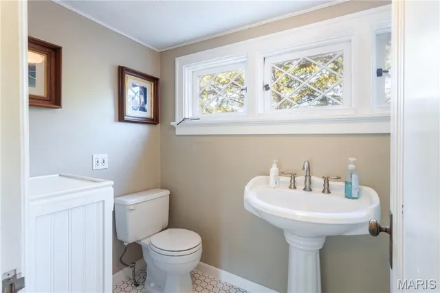 $1,340,000 | 200 Blackmer Place, Webster Groves, MO 63119