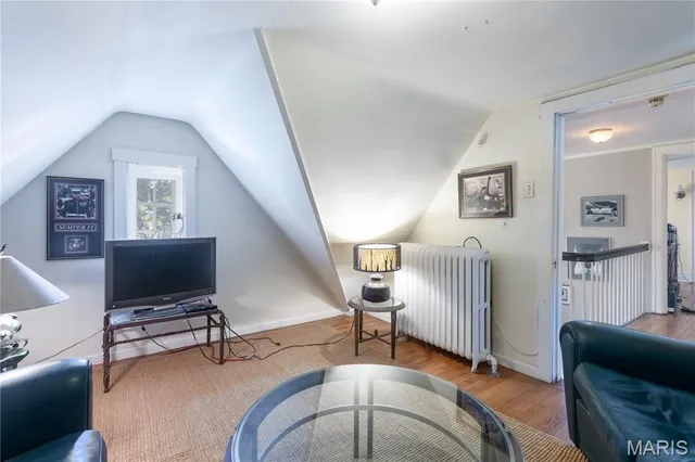 $1,340,000 | 200 Blackmer Place, Webster Groves, MO 63119