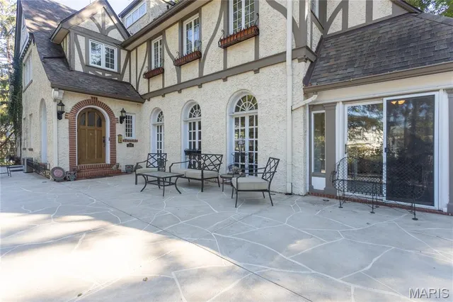 $1,340,000 | 200 Blackmer Place, Webster Groves, MO 63119