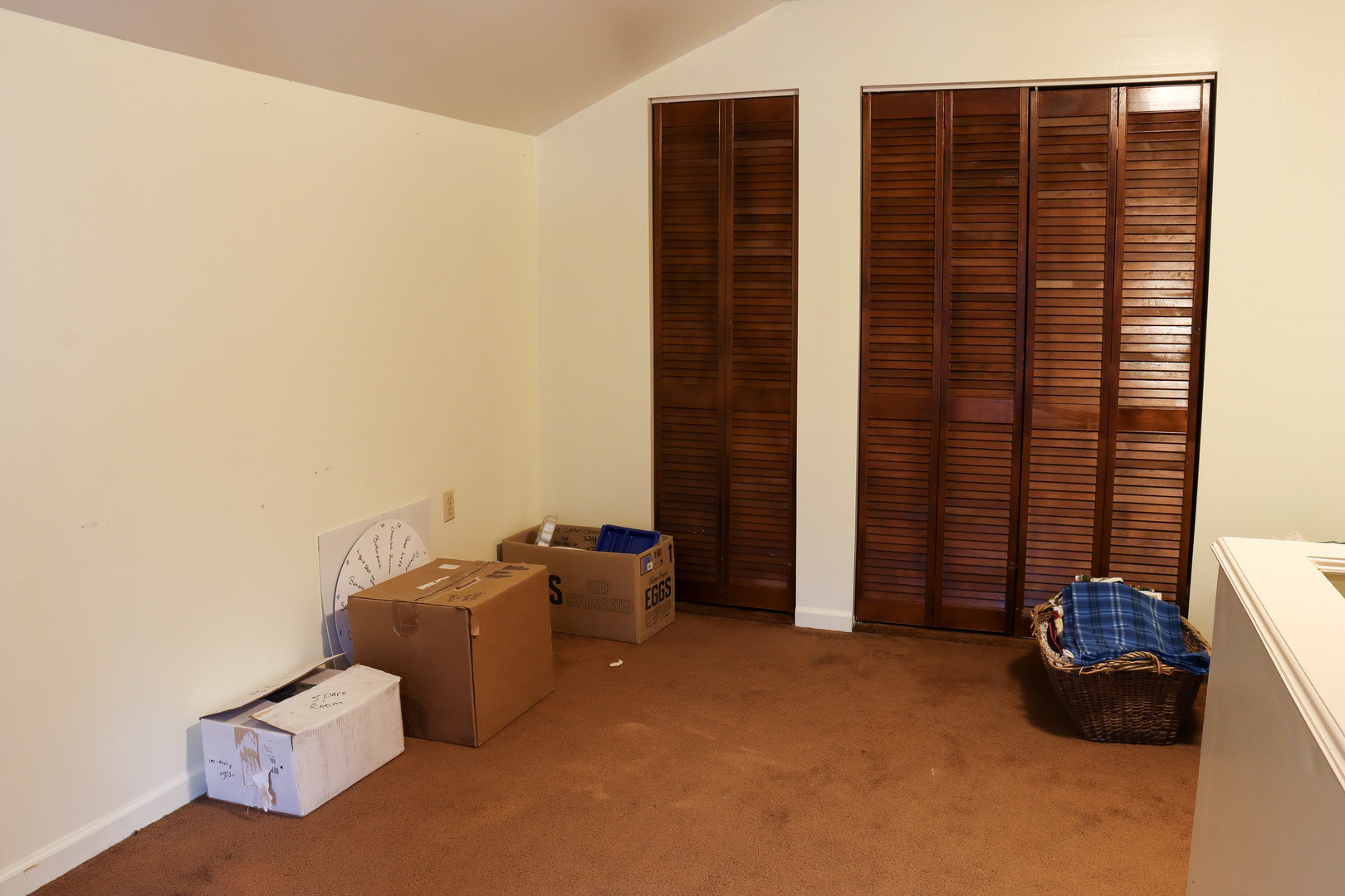 523 Barden Street Morrison, IL 61270 - Photo 13 of 37 a view of livingroom with furniture