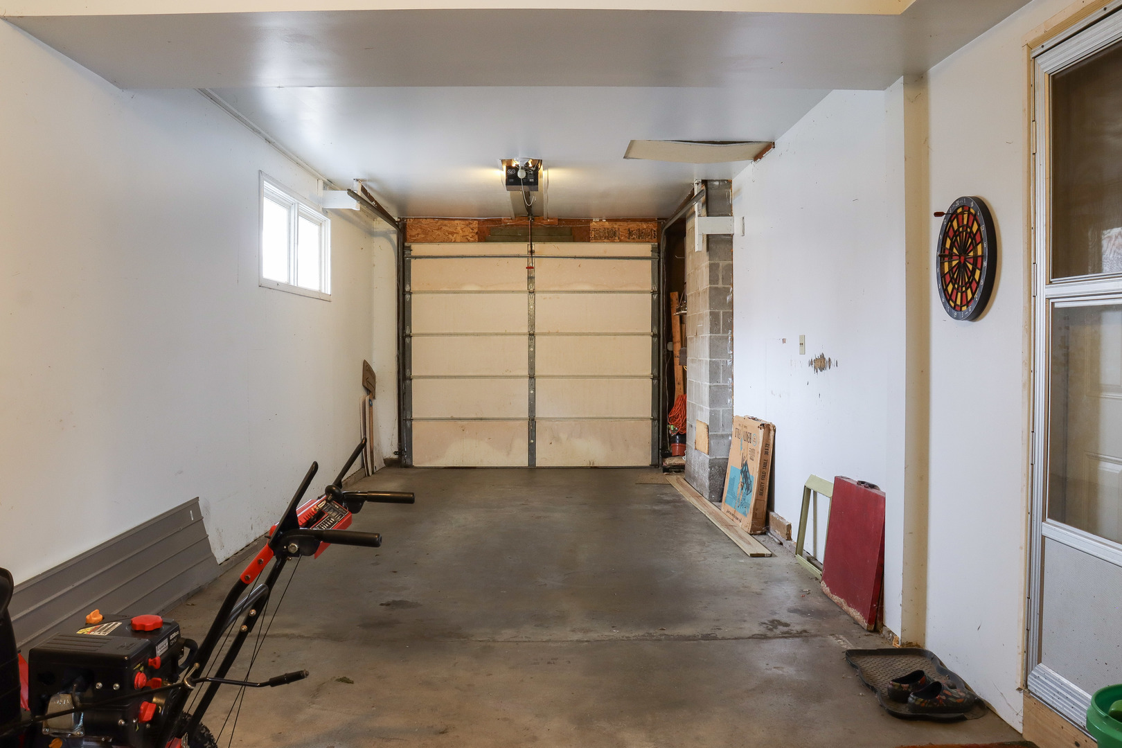 523 Barden Street Morrison, IL 61270 - Photo 29 of 37 a view of a room with gym equipment