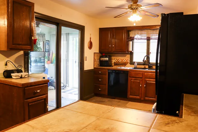 $194,900 | 523 Barden Street, Morrison, IL 61270